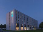 6-stöckiger Neubau des Ibis-Hotels in Konstanz am Bodensee.